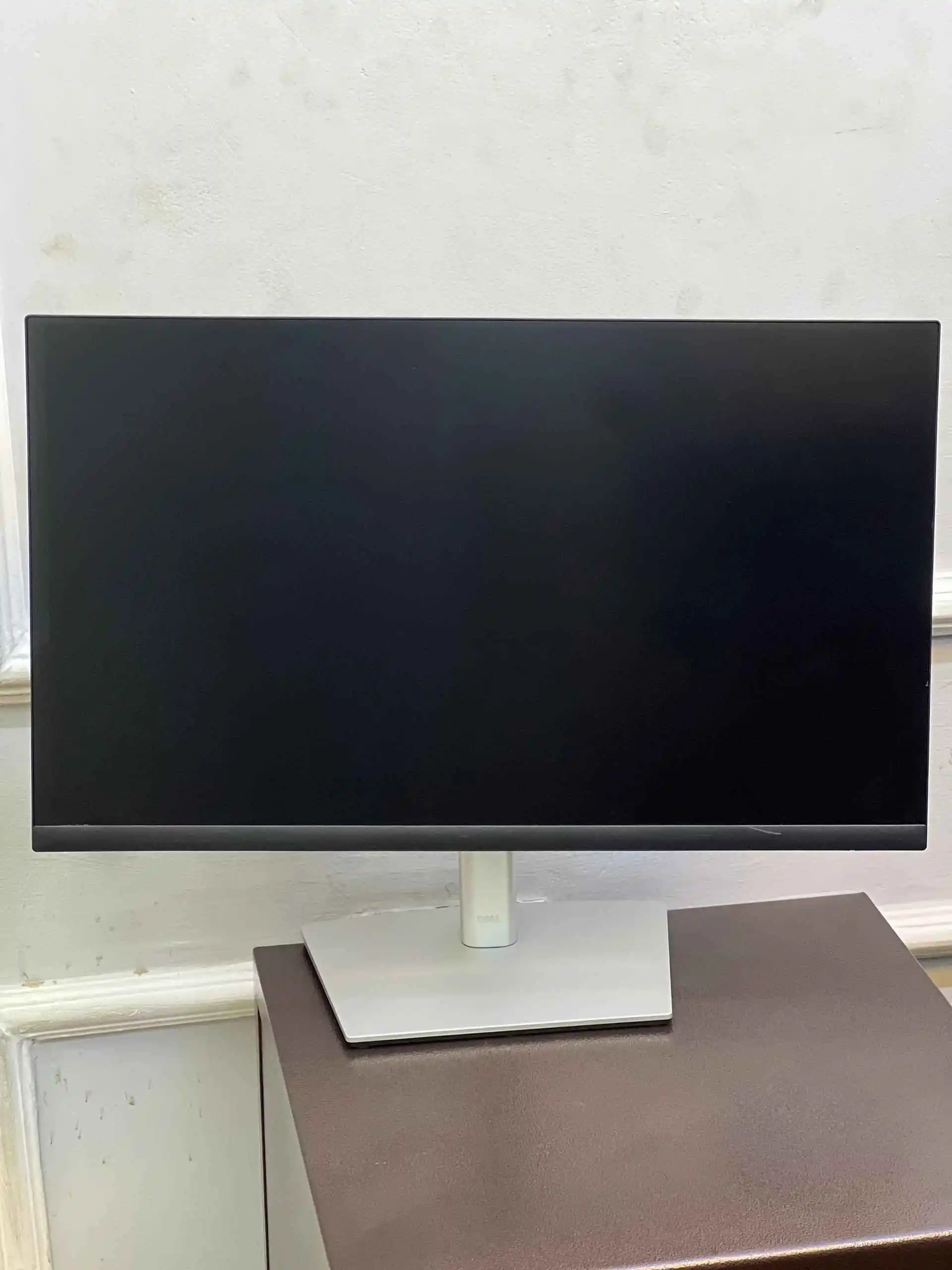 Monitor Fremlless 24 Inch