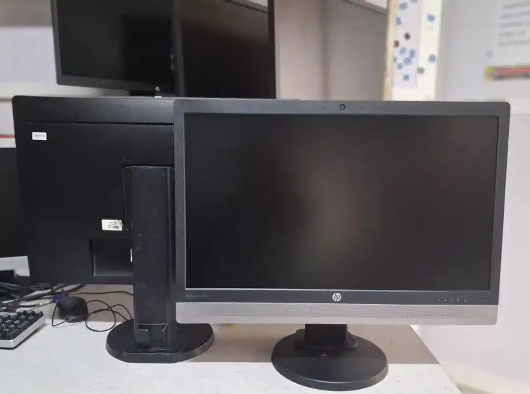 Monitor Hp Inch 24 Normal Kina Hdmi Kina Vga Kina Display Port