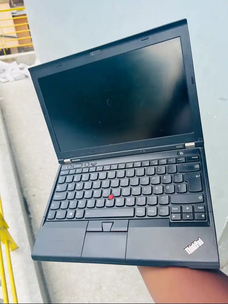 Lenovo X230 Intel Core I7-3320M Rm 4Gb Hdd 50A0Gb Speed 2.60