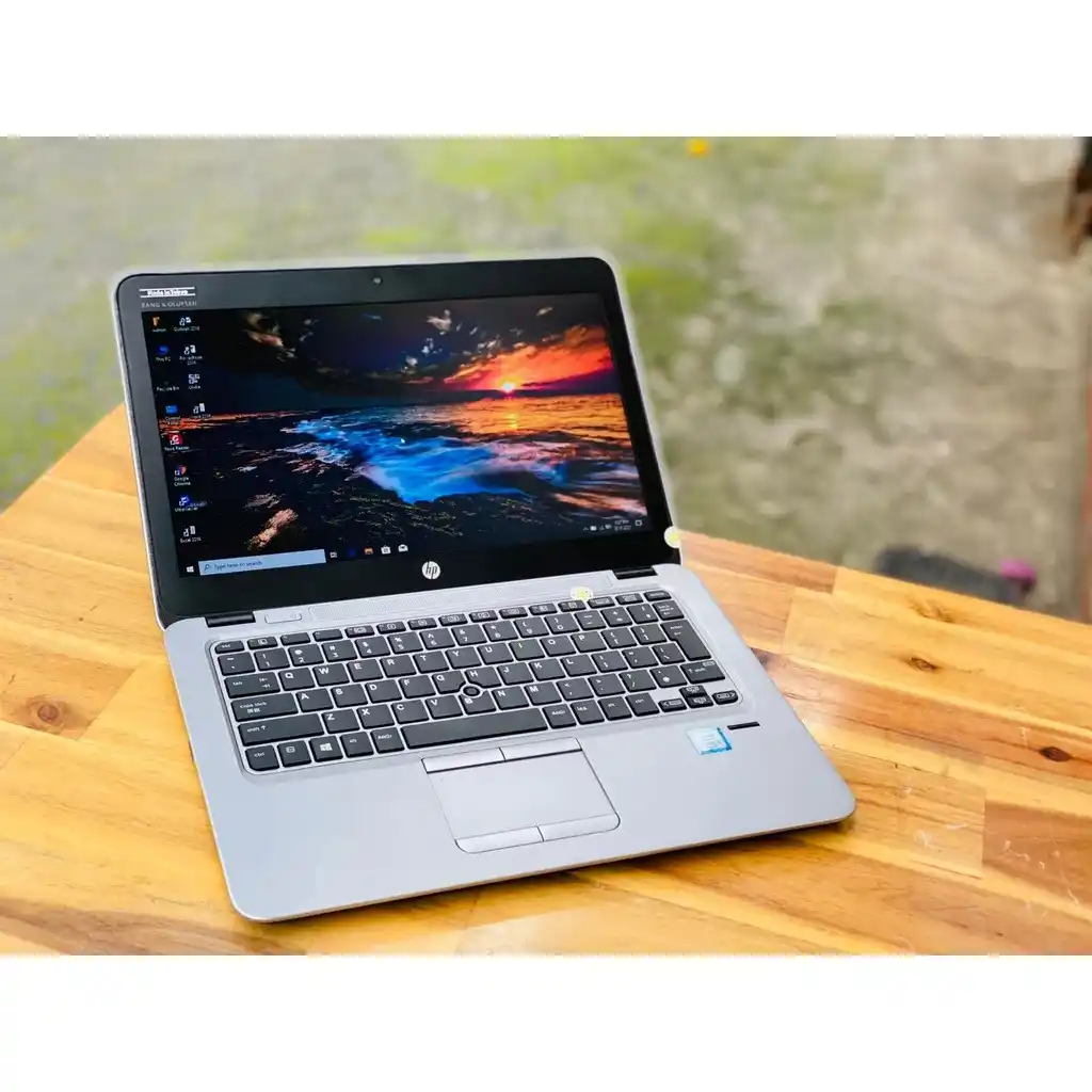 Hp 820 G1  Processor Core I5 4Th Generation    Memory 8Gb Ram   Storage  500Gb   Windows 10 Pro 64-Bit