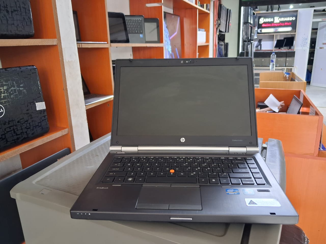 Hp 8460 Core I7Ram 4Gb Hdd 500Gb Inch 13 2.30Ghz Window 11