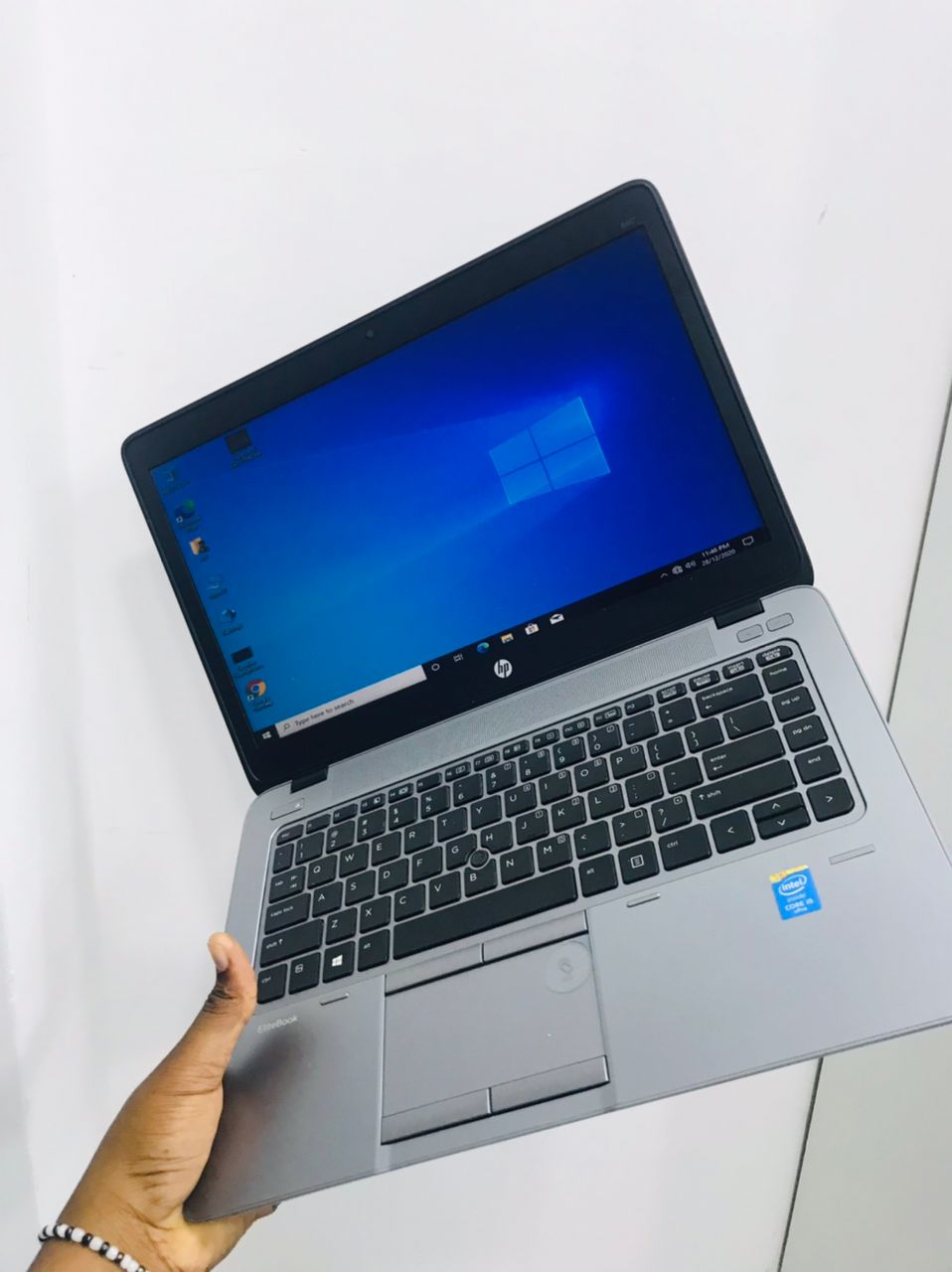  Hp Elitebook 840 G2 (5Th Generation) Intel Core I5 Ram 4Gb Hdd 500Gb  Screen Size 14.0"  4 Hrs Charge Clean Like New ✅✅2.70Ghz Grade A+Free Window Na Programs
