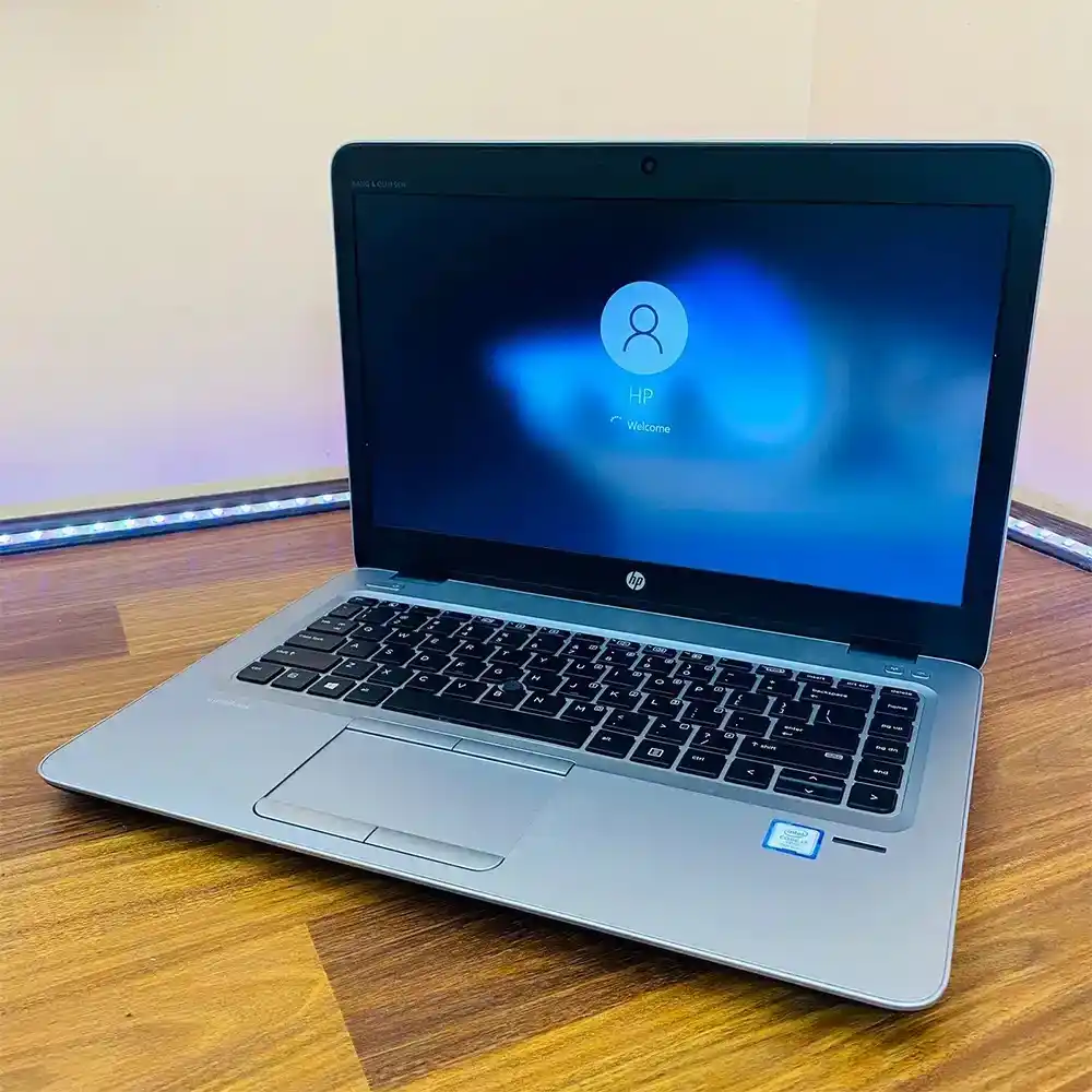 Hp 840 G4 Core I5 7Th Generation 2.50Ghz 8Gb Ram Ssd 256Gb    Windows 10 Pro 64-Bit   Non Touch  Rangi Silver😍