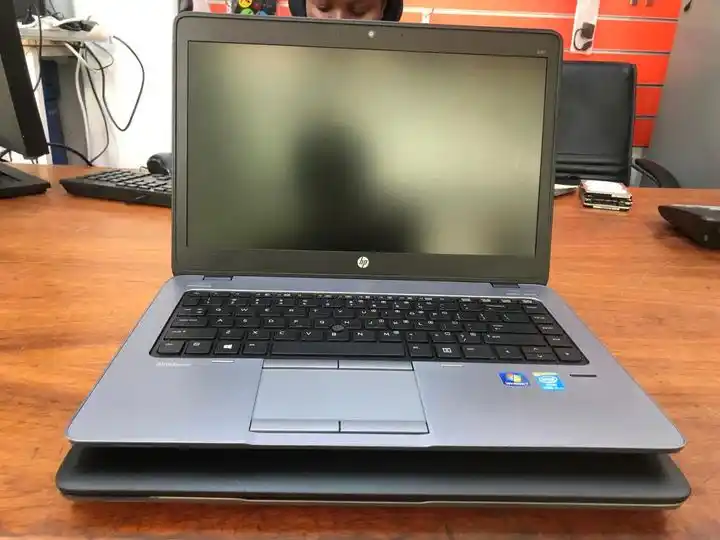  Hp 840 G2 Corei5 8Gb Kwa 500Gb Inch 14 2.5Ghz 4Gen 3Hours Charge. 