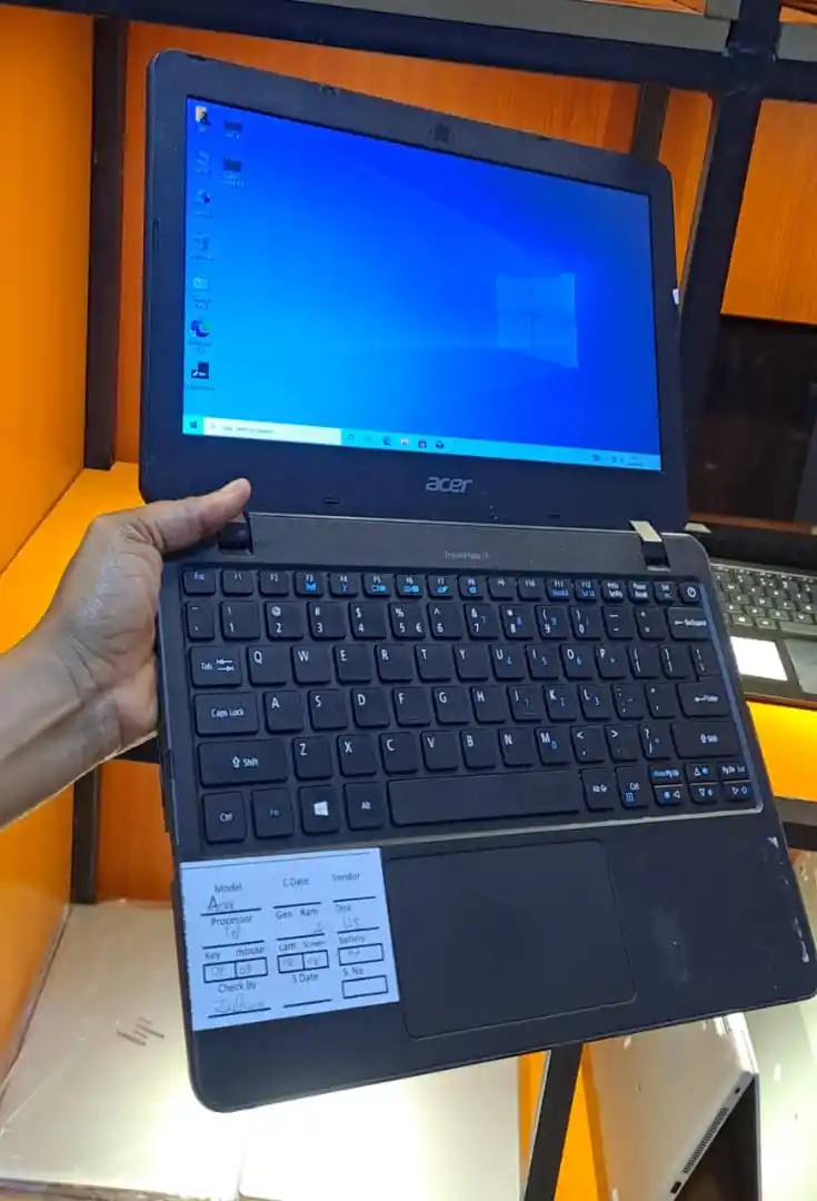 Brand Acer   Processor Celeron   Memory 4Gb Ram  Storage 128Gb  
