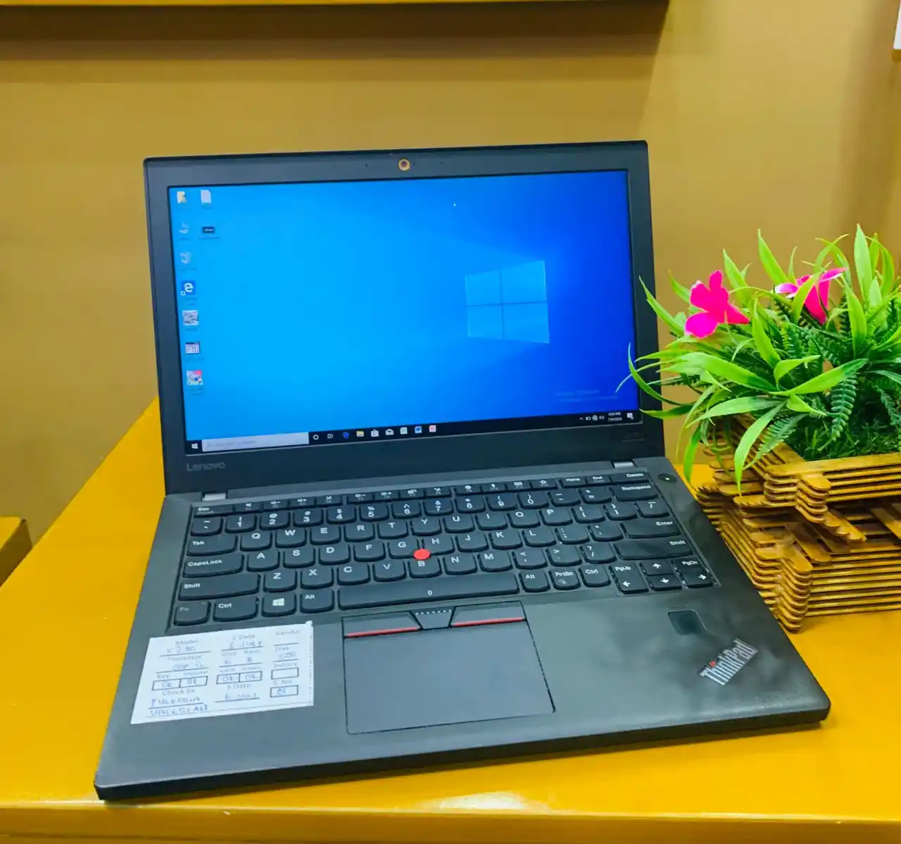 Lenovo X270 Core I5  8Gb Ram 500Gb 6Th  2.40Ghz Windows 10  Non Touch 3 Hours Charge