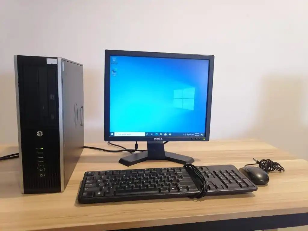 Hp Ya Kulala Corei5 Ram 8Gb Disk 500Gb Na Kioo Inch 19 Full Set Dvd Rw 3.10Ghz Desktop/Za Mezani