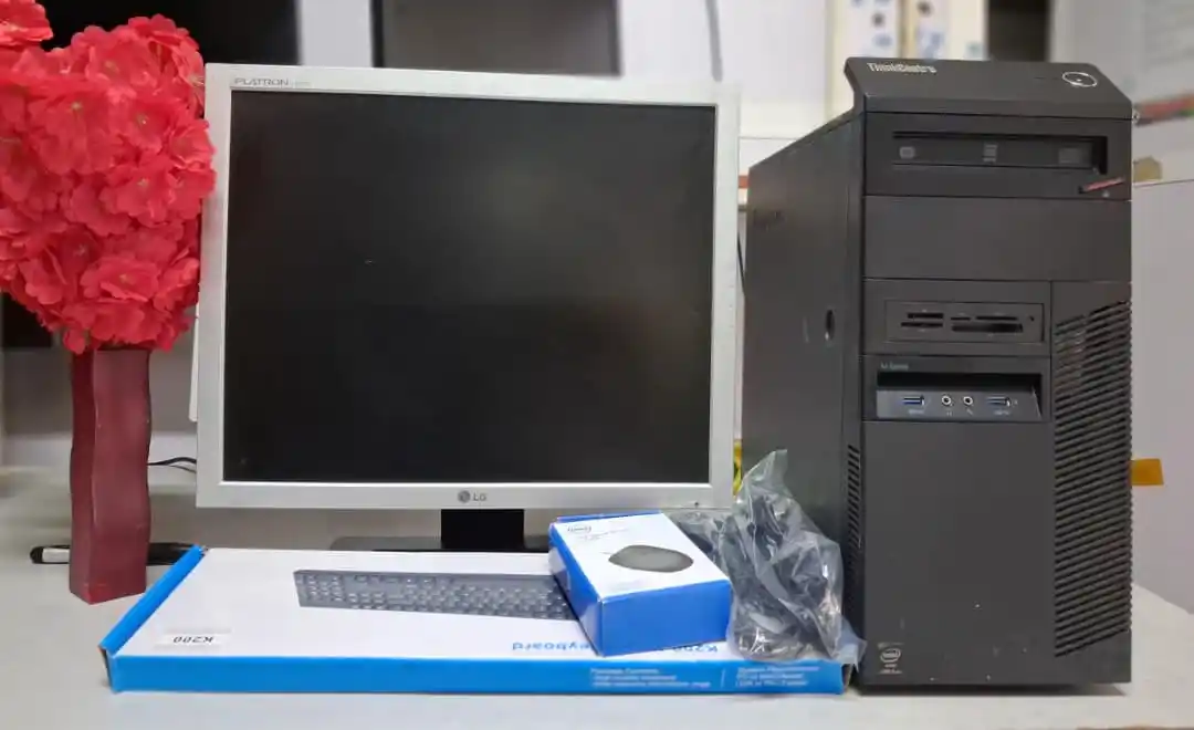 Lenovo Core I5 Ya Kusimama Sata 4 Ram 4Gb Hdd 500Gb Kioo Inch 19 Full Set 