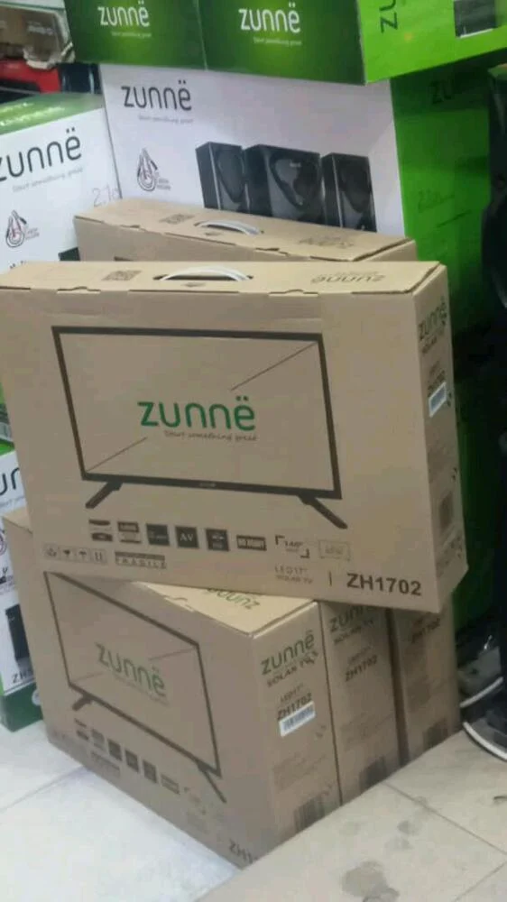 Zunne 17 (Zunne Inch 17) Zunne Solar Tv Zh1702 Double Glass Ac/Dc