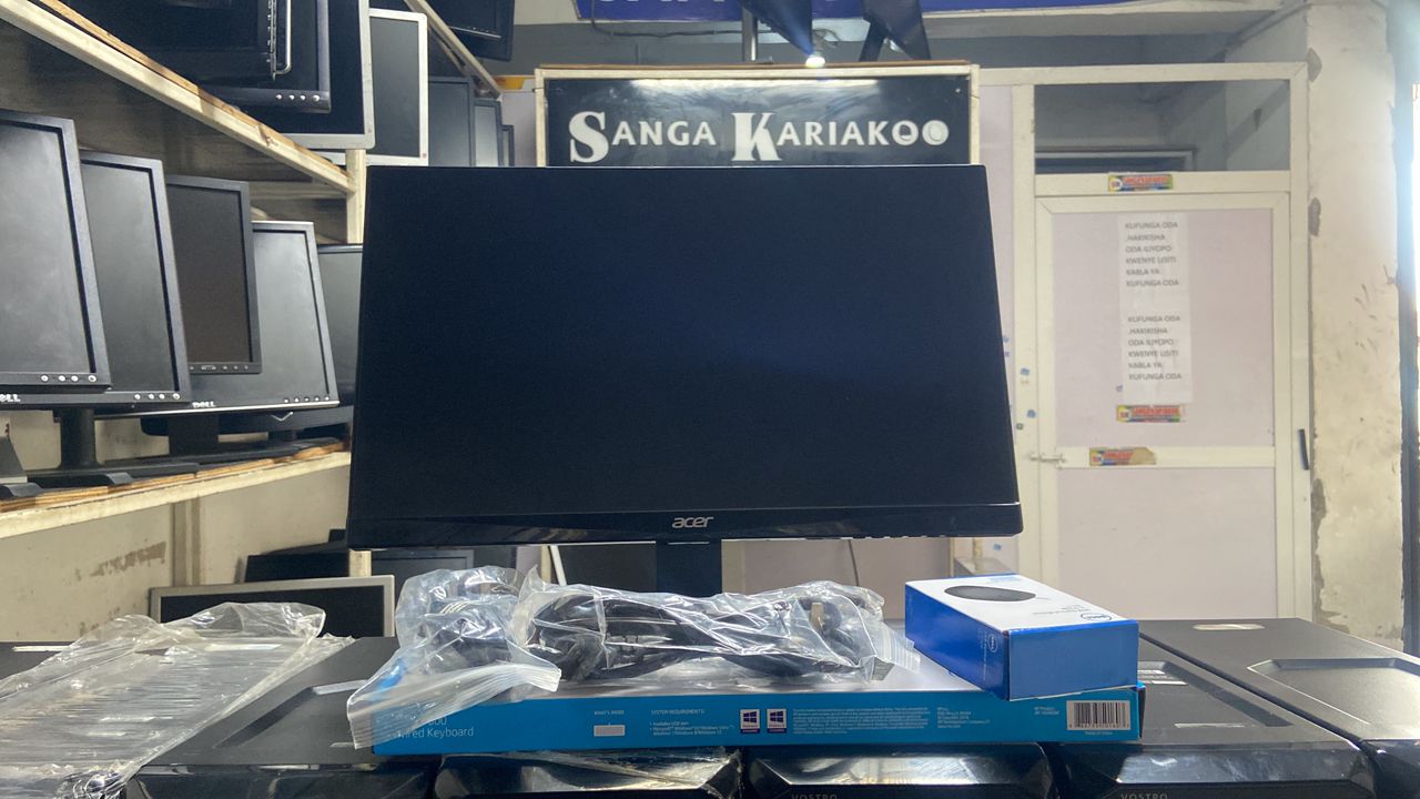Monitor Accer  Fremless Inch 22 Port Hdmi To Vga Offer  Offer Full Set Free