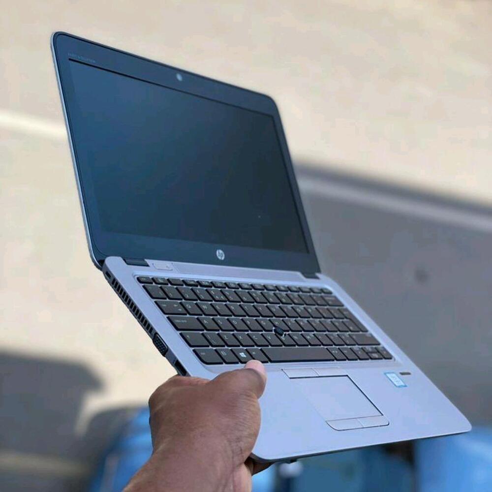 Hp Elitebook 820 G4  Sio Touch  Ram 8Gb  Na Ssd 256Gb  13 Inch  4 Hrs Battery  2.50Ghz  6Generation 