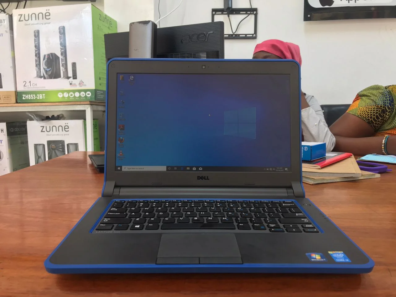 Dell Inter 3340 Corei3 Ram4Gb Disk500 1.70Ghz 13.3 Inch 3Hours