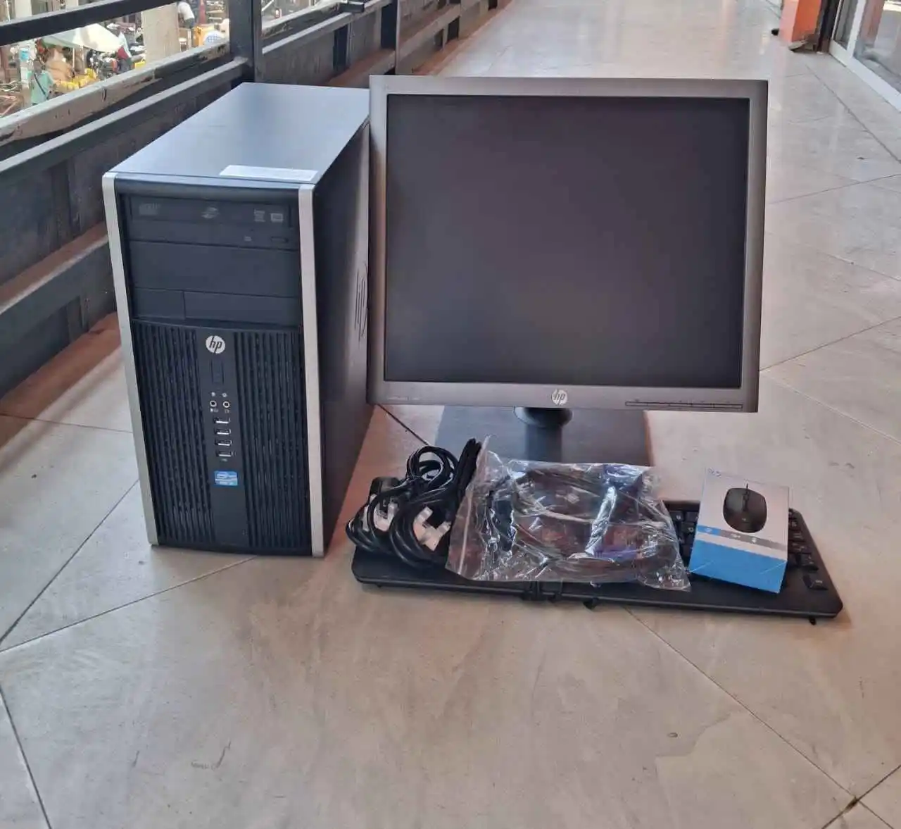 Hp Sata 4 Core I5 Ram 4Gb  Hdd 500Gb Speed 3.10 Na Kioo Inch 19 Fuul Set