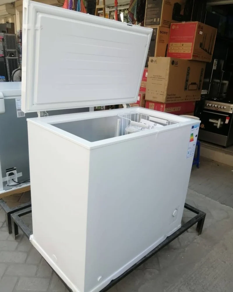 Hisense H245Cf | (Chest Freezer) Refrigerator 	198 Litres