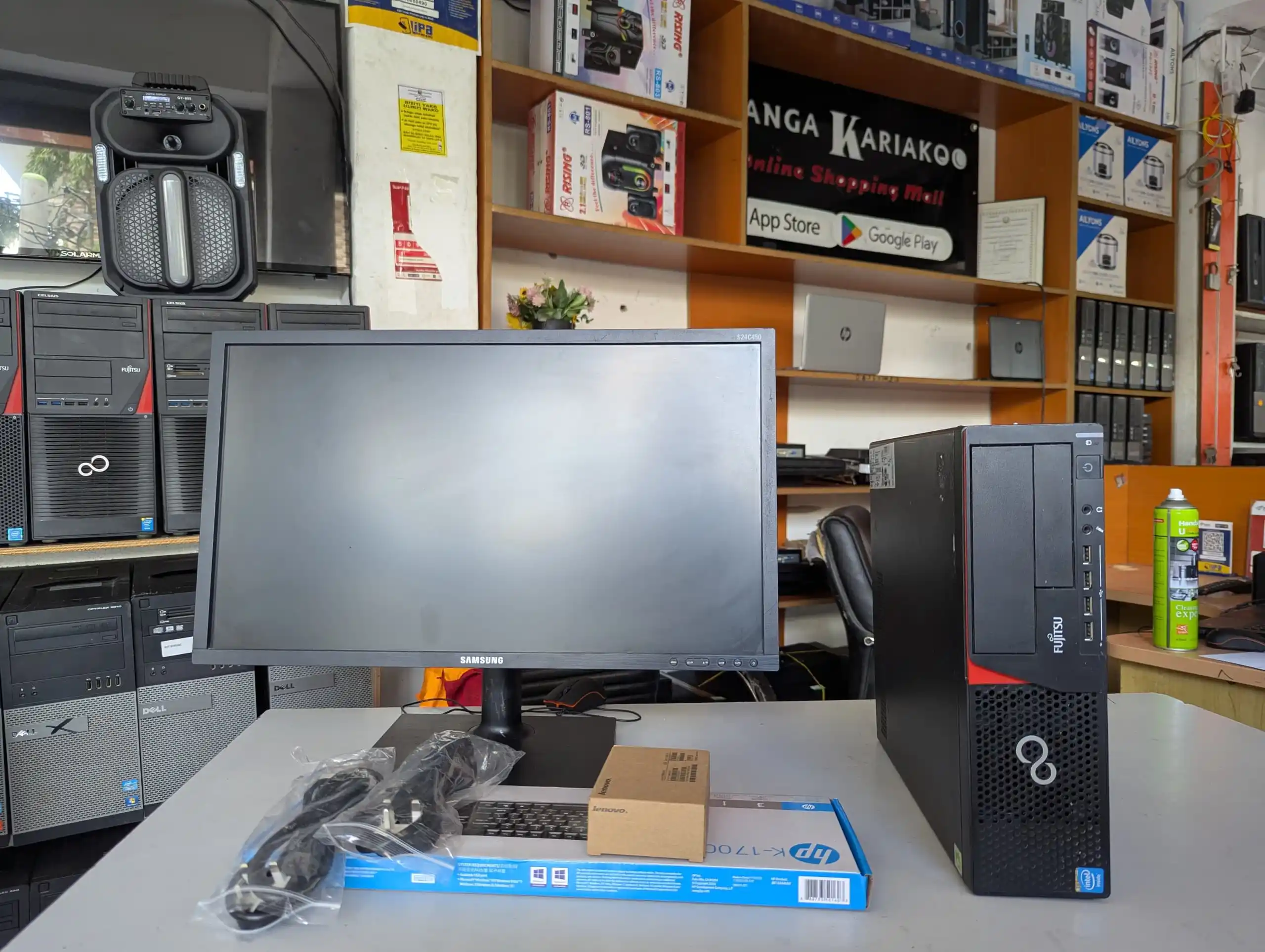 Fujitsu  Core I5 4Th Gen Ram 8Gb Hdd 500Gb Speed 3.20 Dvd Rw Kioo Inch 24" Samsung Full Set