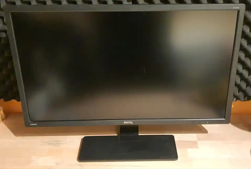 Benq Inch 28 Wide With Vga And 2 Hdmi 