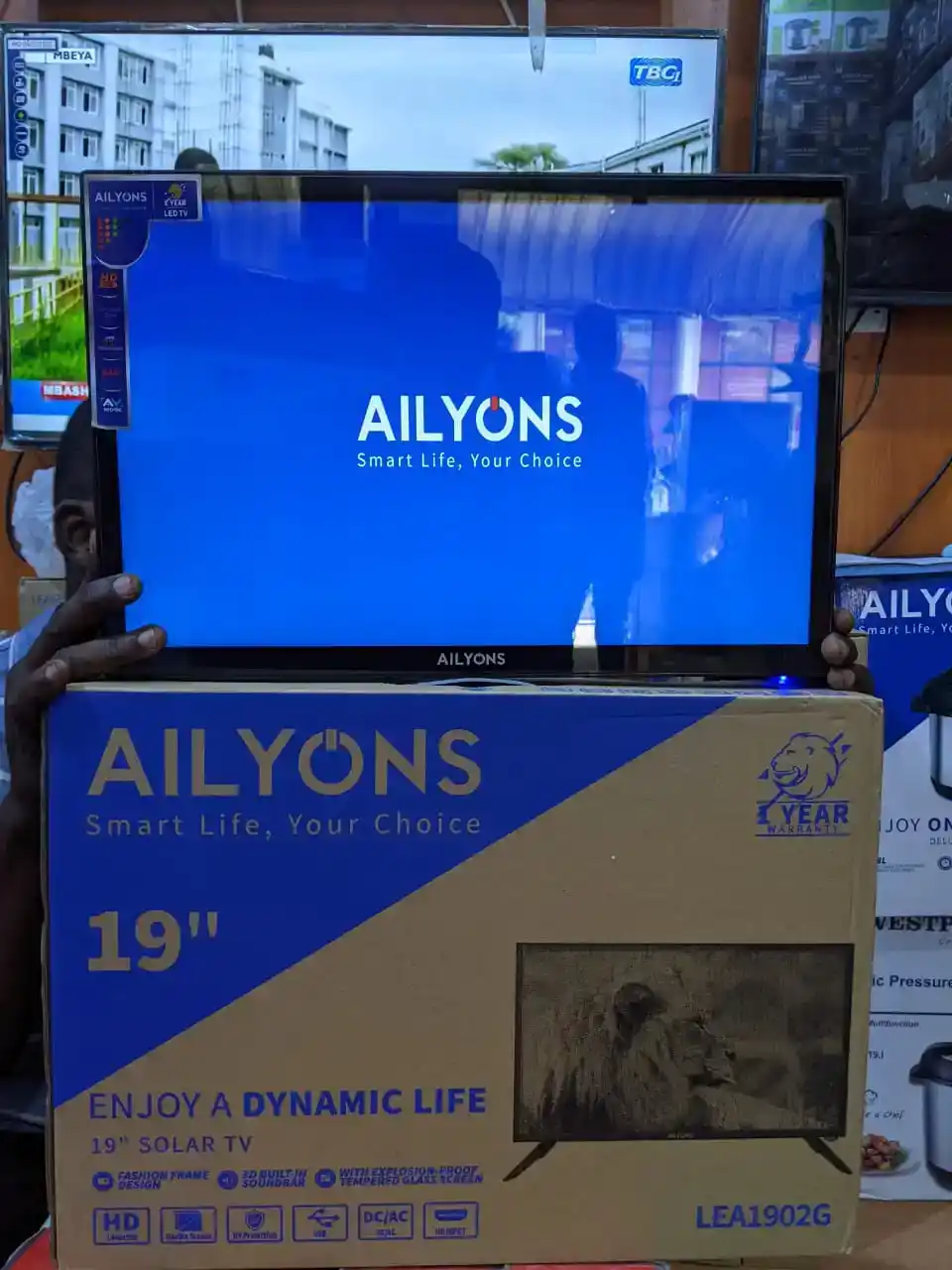Alyons "19 (Double), Full Hd