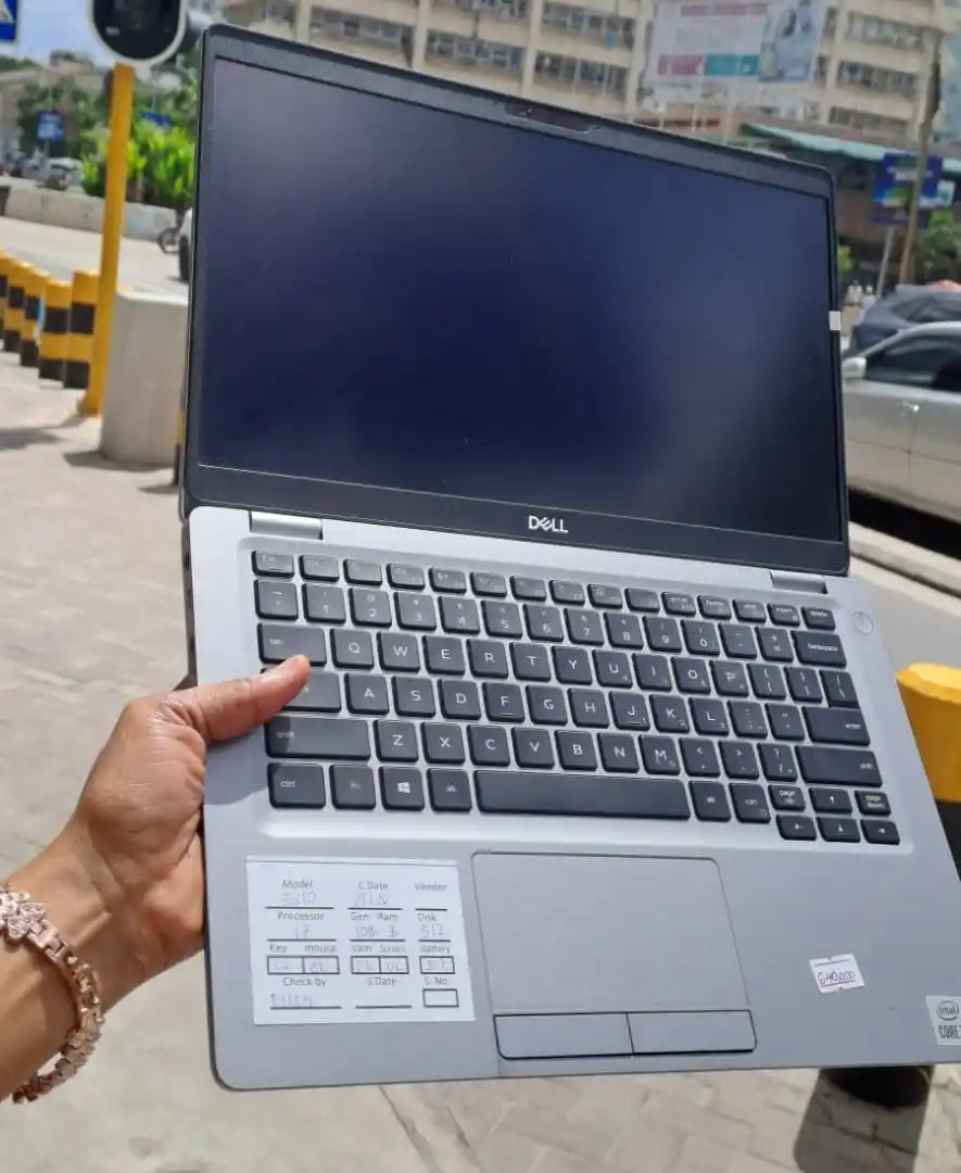 Brand Dell 5310  Processor  Core I7 10Th Generation    Speed 1.80Ghz Up To 2.3Ghz   Memory  8Gb Ram  Storage  256Gb 3Hrs